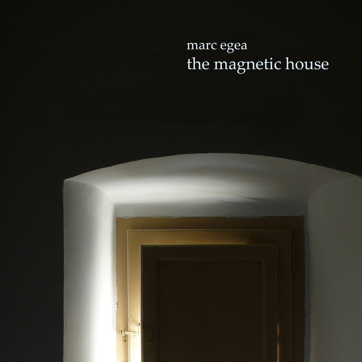 [056] The magnetic house