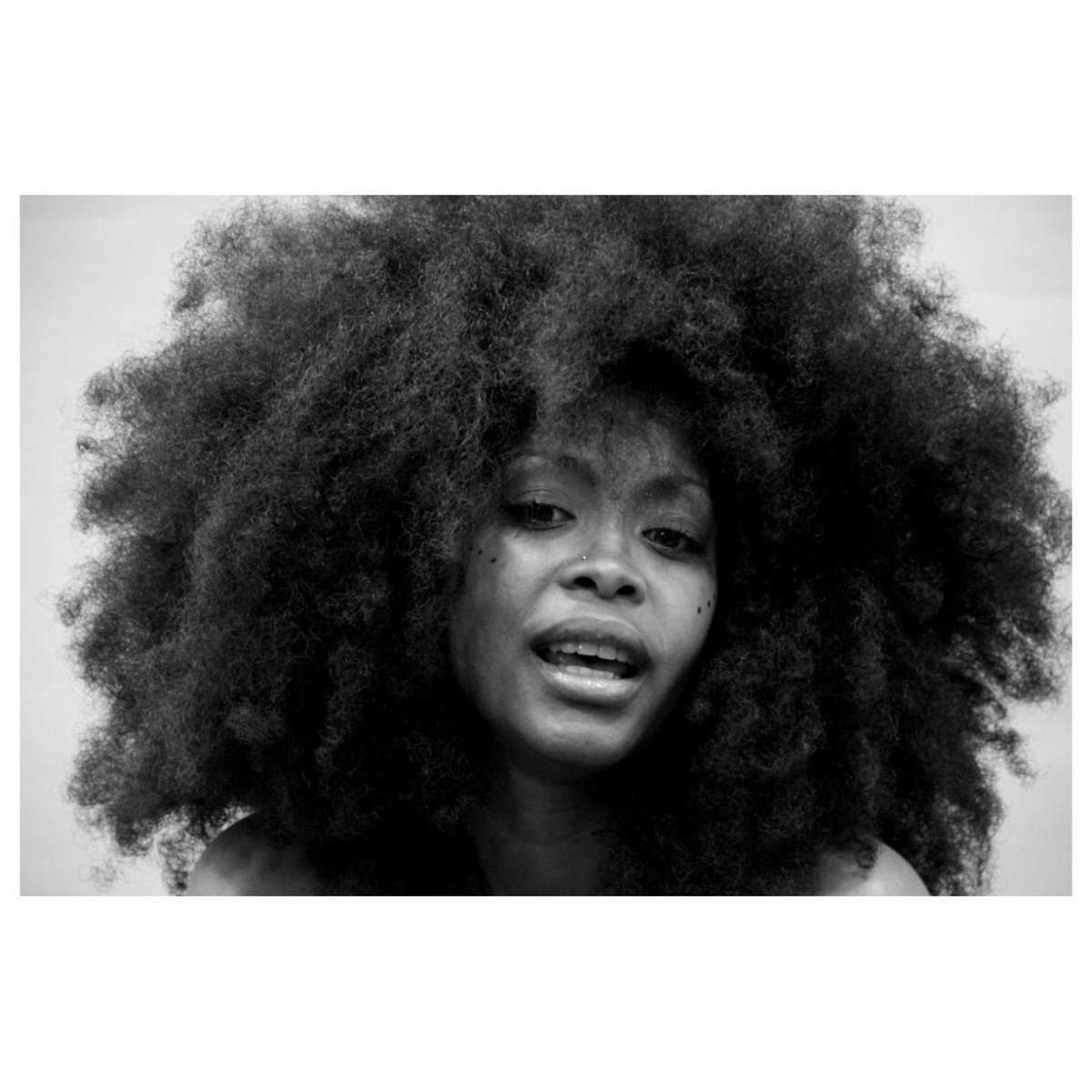 Erykah Badu + D'Angelo = Bag Lady Duncan Gerow