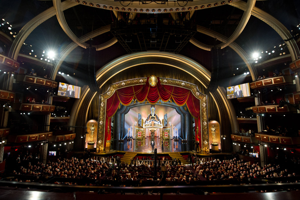 Download film cinta brontosaurus