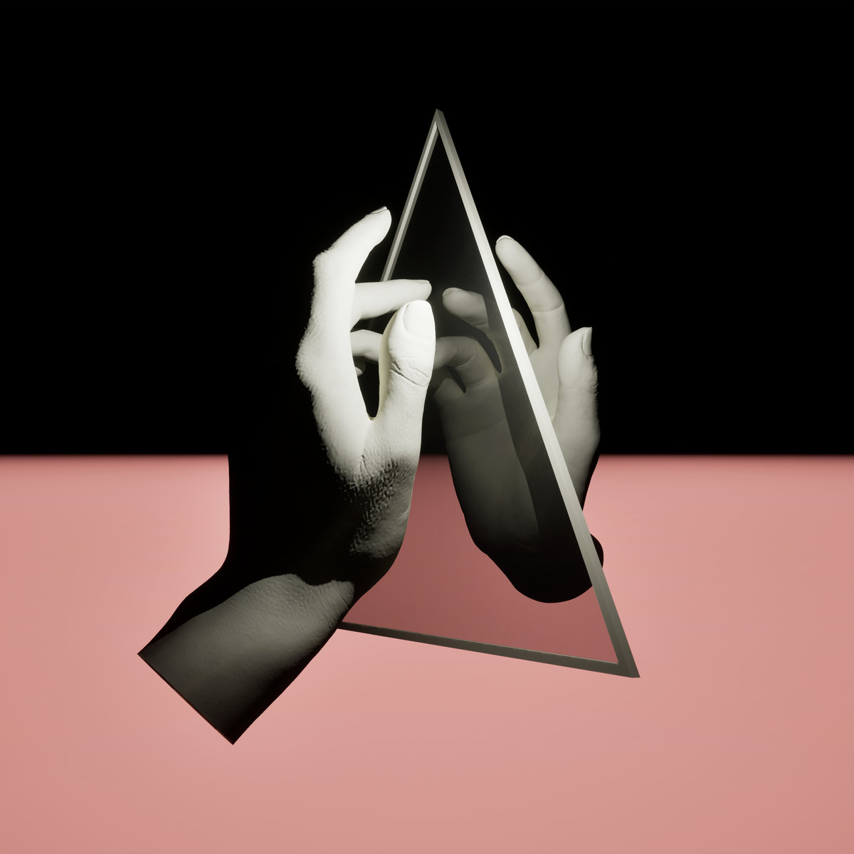Ladytron – I See Red