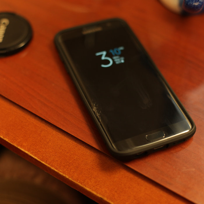 My Phone Screen Cracked And I Cant Unlock It Varcar ruelemibotab