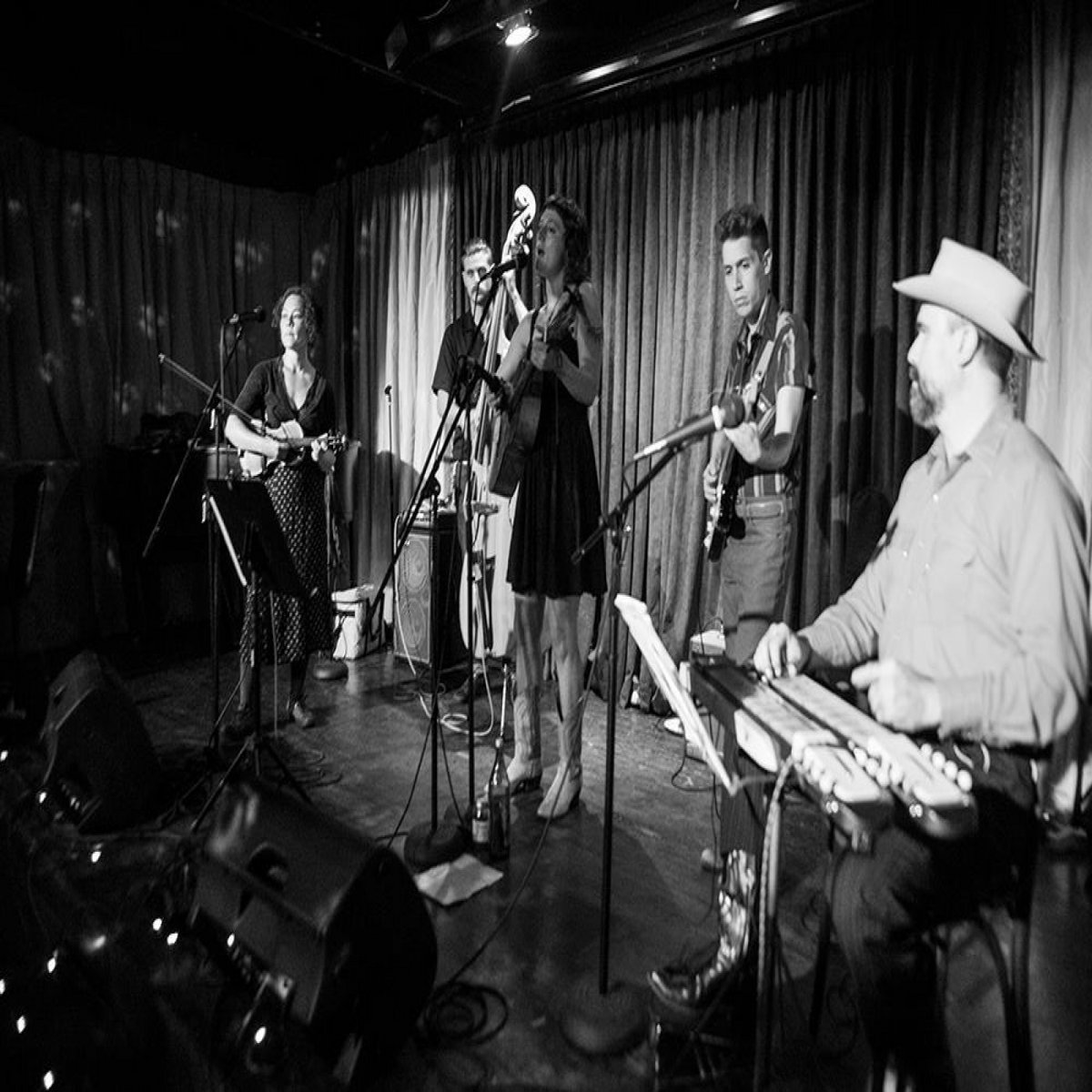 swinging-stars-band-black-mature-mpegs