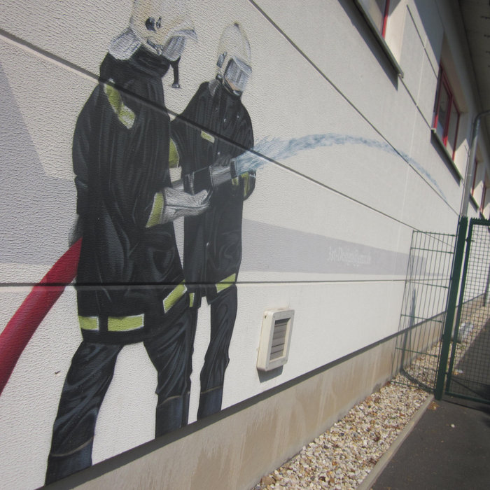 q-damm's börnin', by Yok