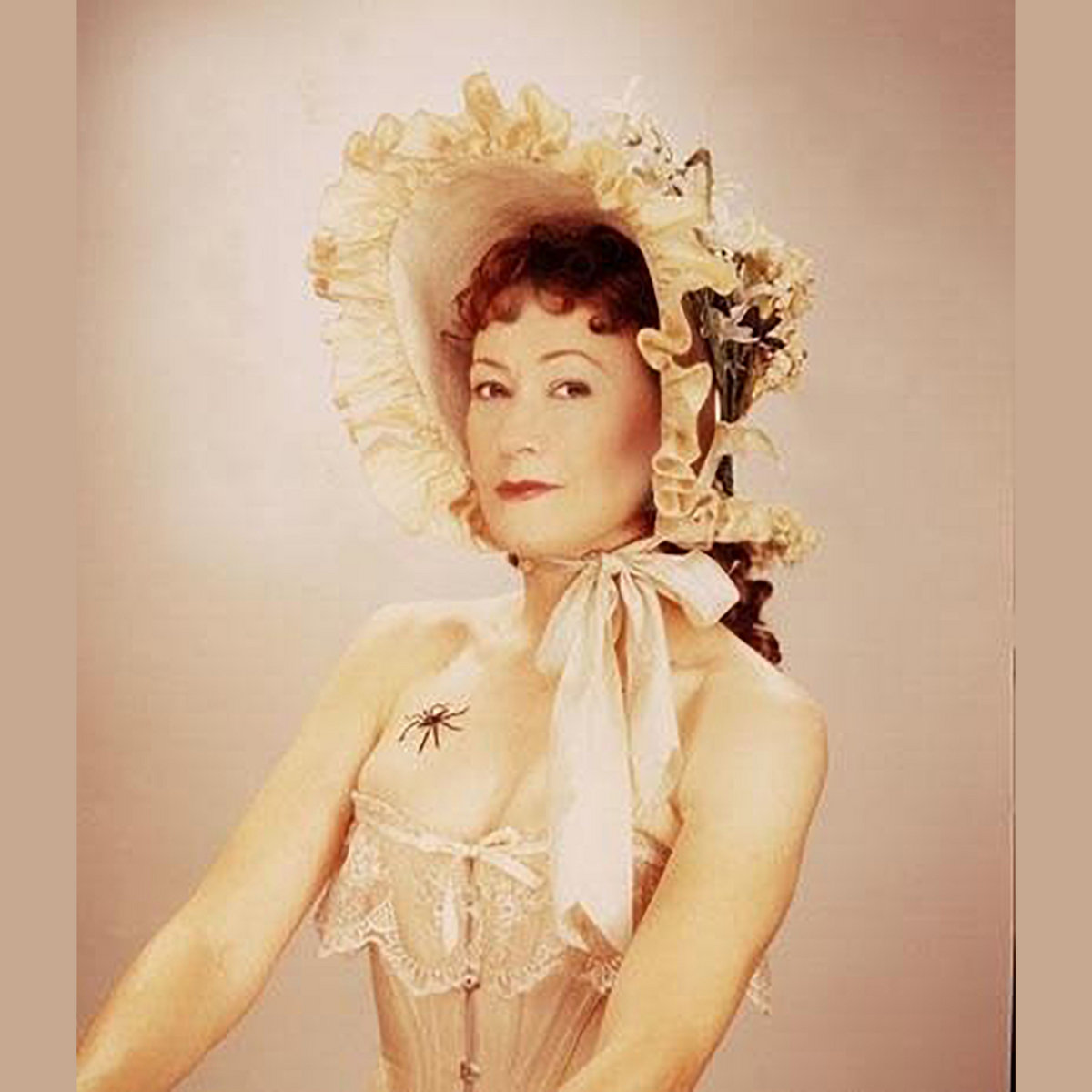 Falling For An Actor | Ann Magnuson, image size:1200x1200