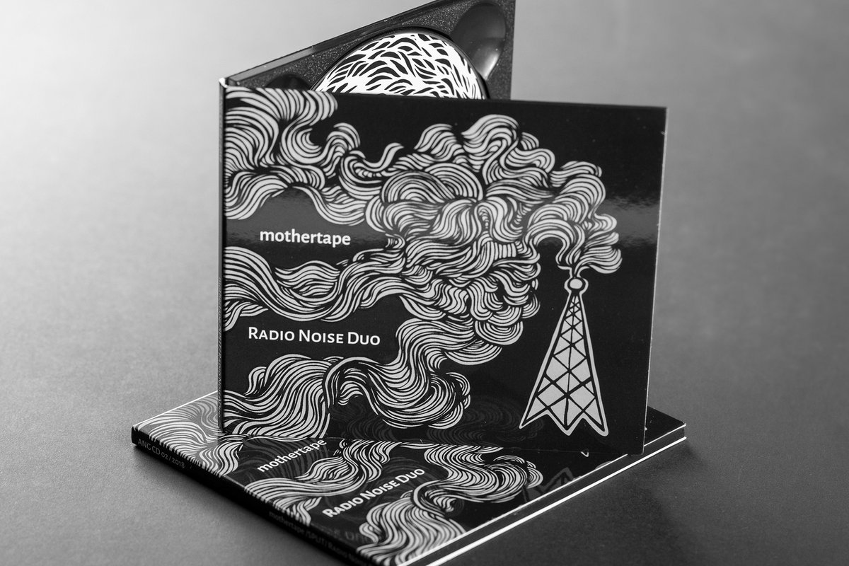 mothertape/Radio Noise Duo split Antenna Non Grata