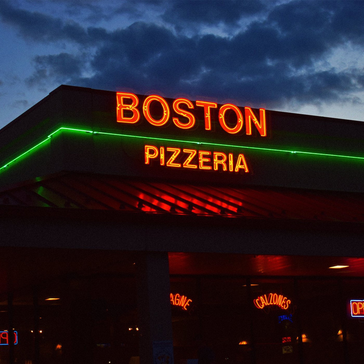 Boston Pizzeria Quality Time