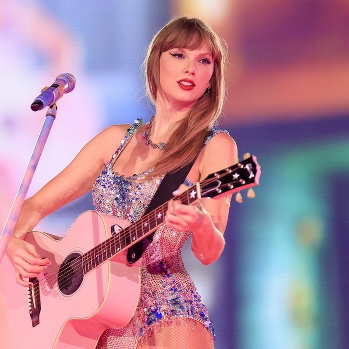 WATCH TAYLOR SWIFT CONCERT TOUR IN LONDON LIVE STREAMS ON TV CHANNEL 15