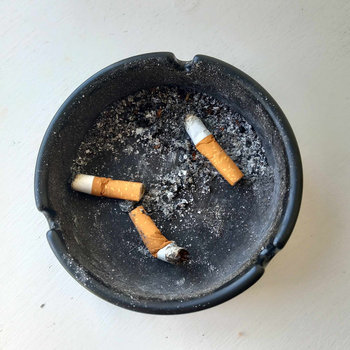 win cigarette price Win India W2 01