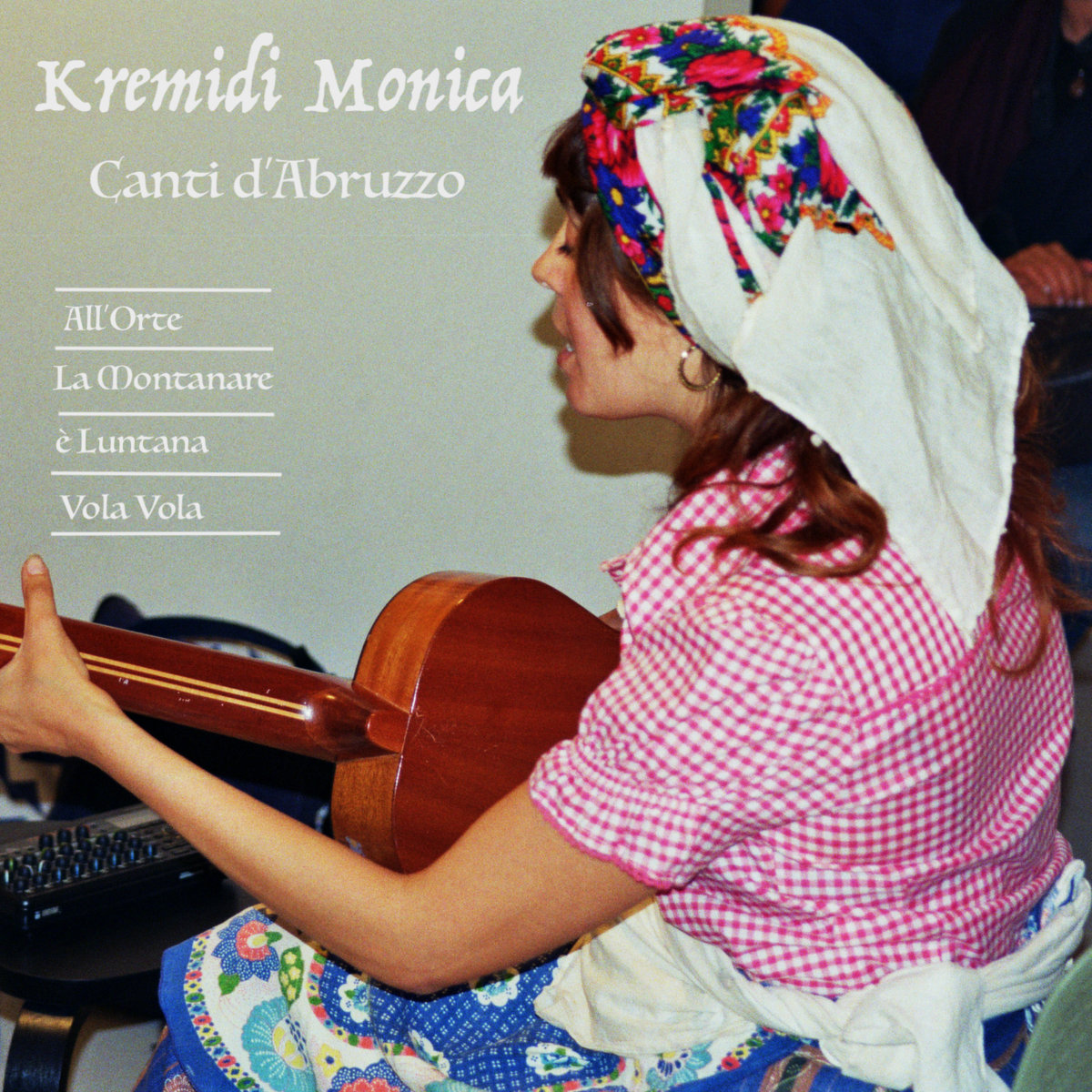 Canti d'Abruzzo | Monica Kremidi, image size:1200x1200