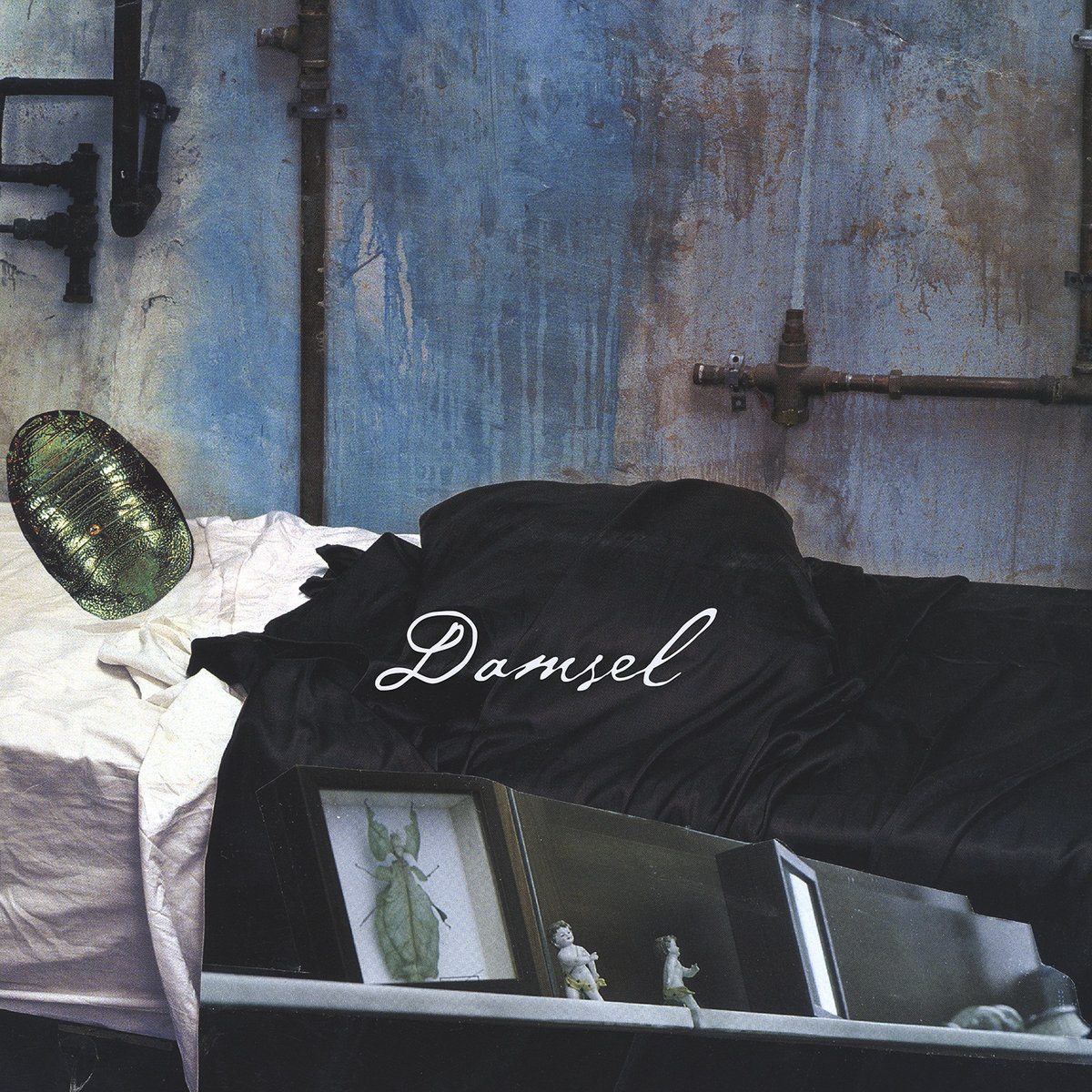 DAMZELL / WAR SONGS   ダムゼル Amazon.co.jp: WAR SONGS: ミュージック