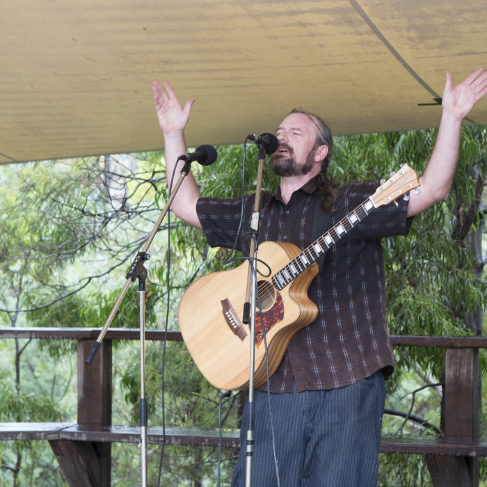 Live and Solo | Shane French