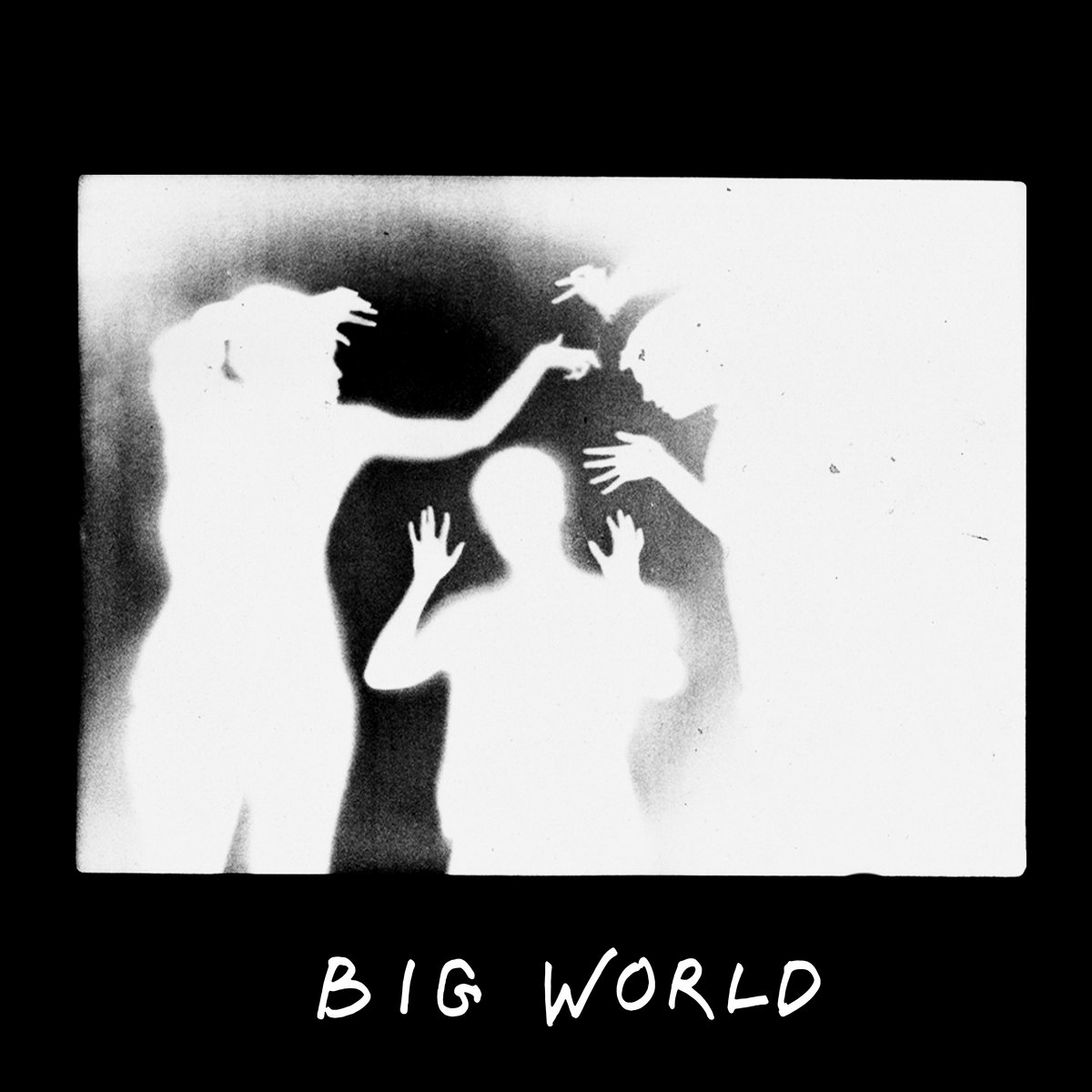 Big World | Happy Diving | SMOKING ROOM