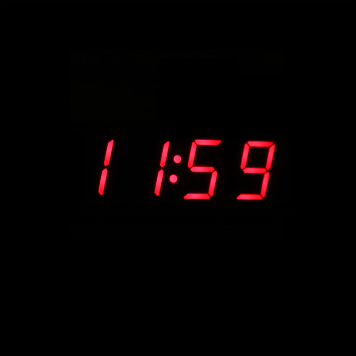 1159 12 O' Clock Shadows