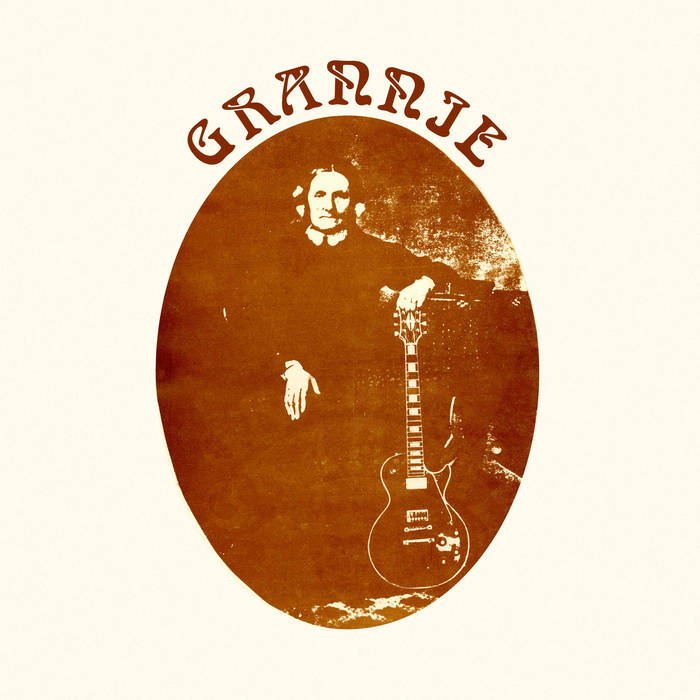 Grannie | Grannie