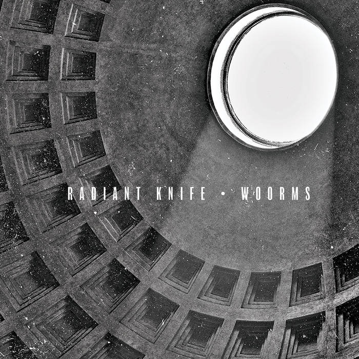 Album_premiere Radiant_knife_woorms_split