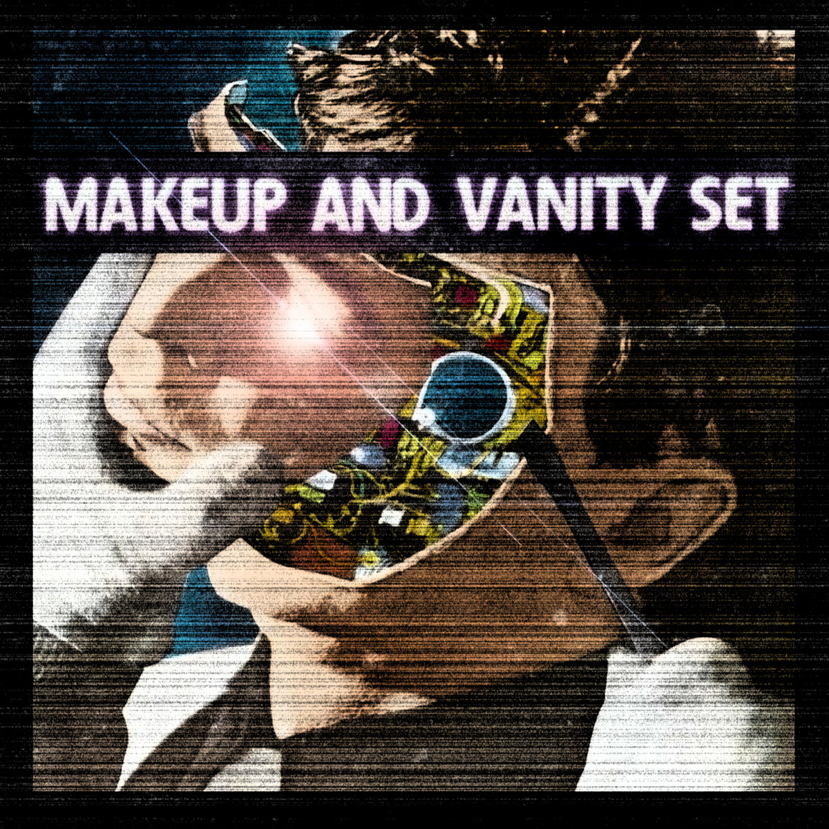 MCMLXXXII Makeup and Vanity Set