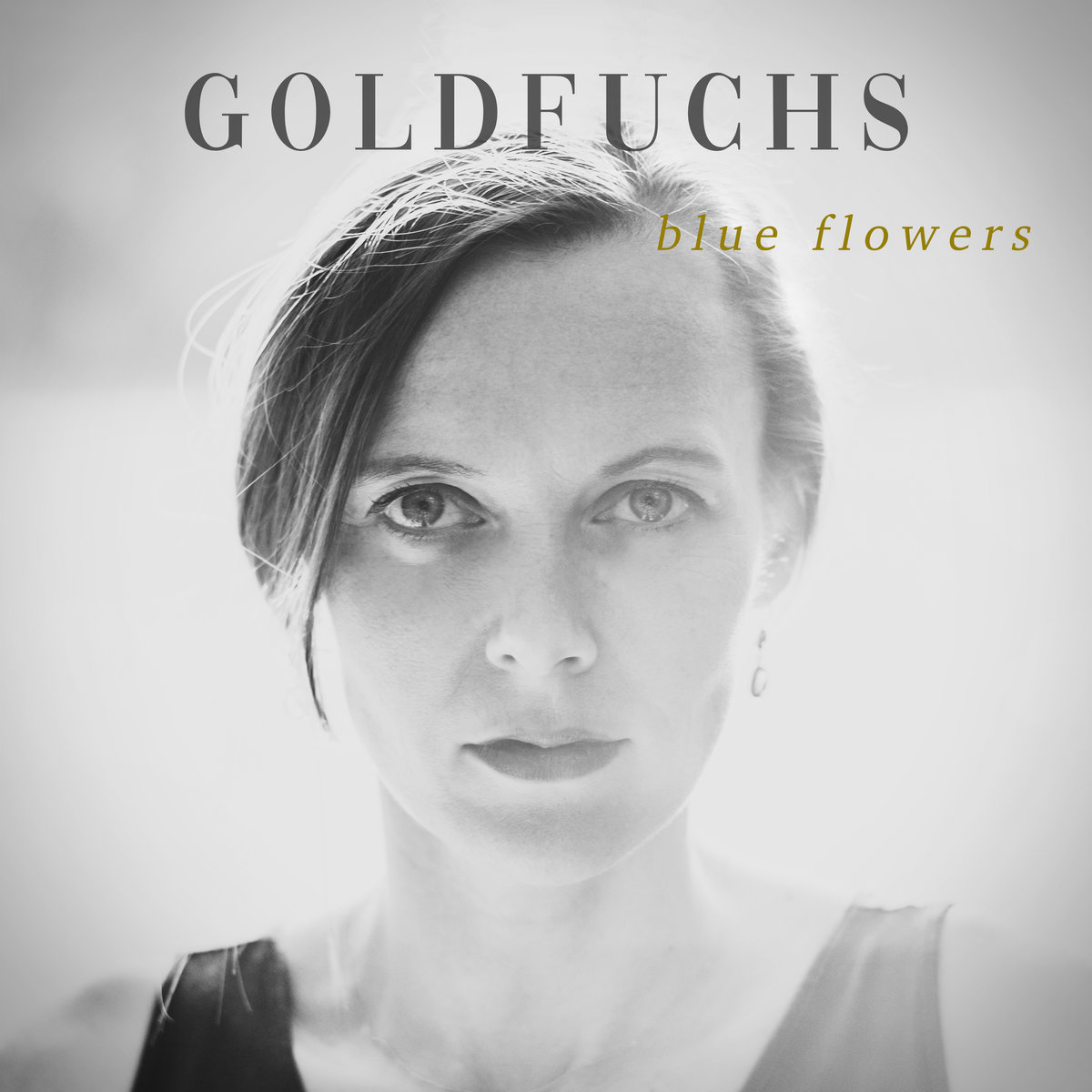 Blue Flowers Goldfuchs