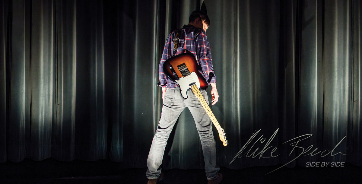 Side by side | Mike Bench