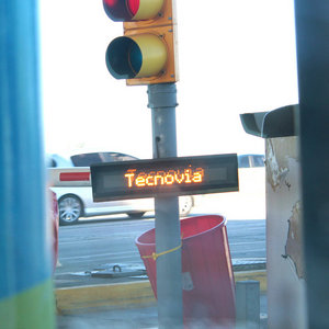 TECNOVIA (single) cover