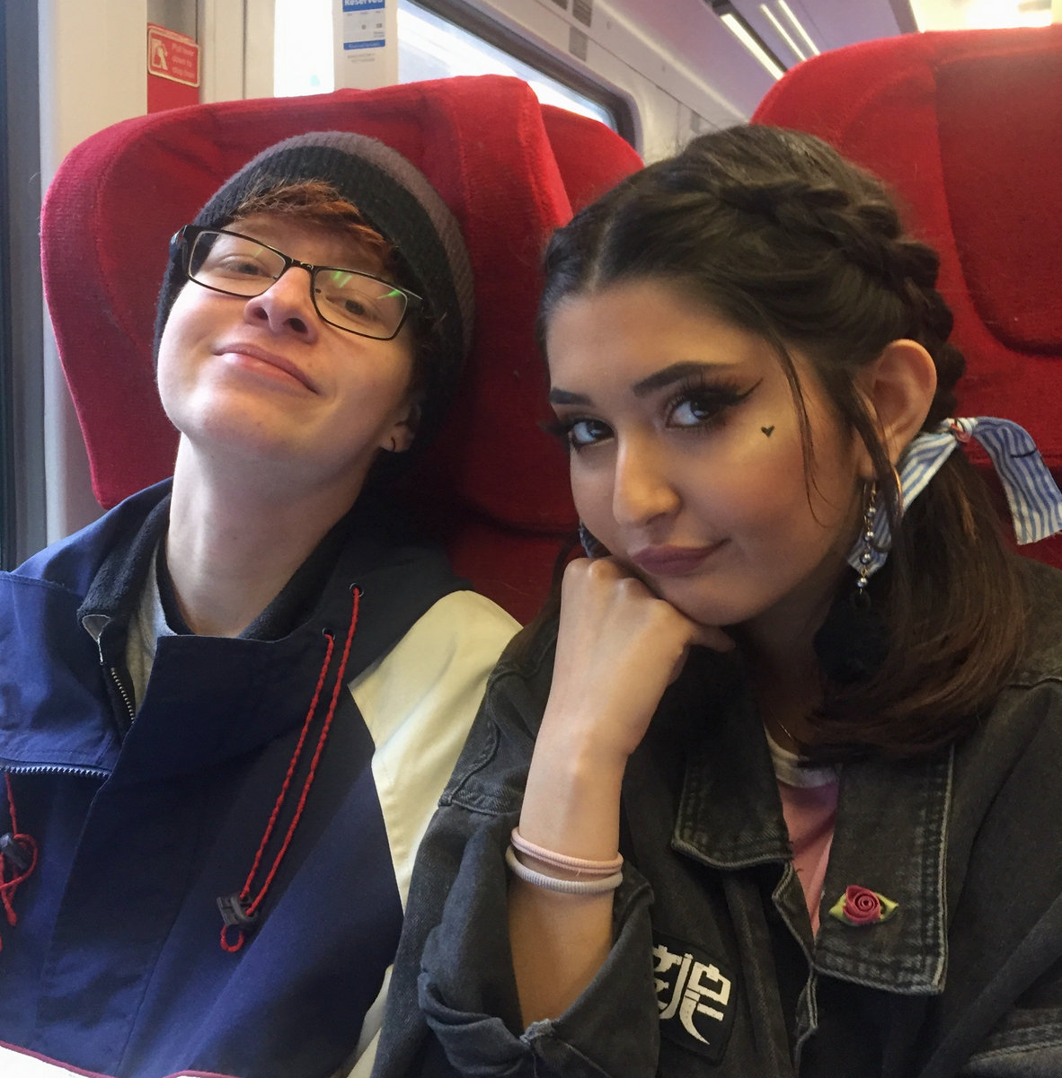 stars in our eyes (with cavetown) simi