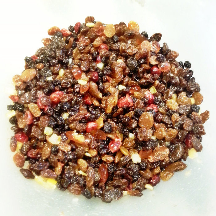 How To Feed A Christmas Cake wreneroutseylo