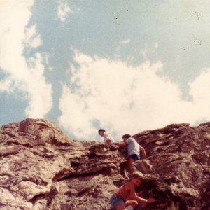TURQUOISE HOTEL/DOLDRUMS 7" cover