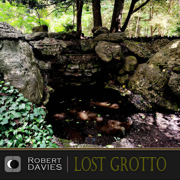 Lost Grotto di Robert Davies