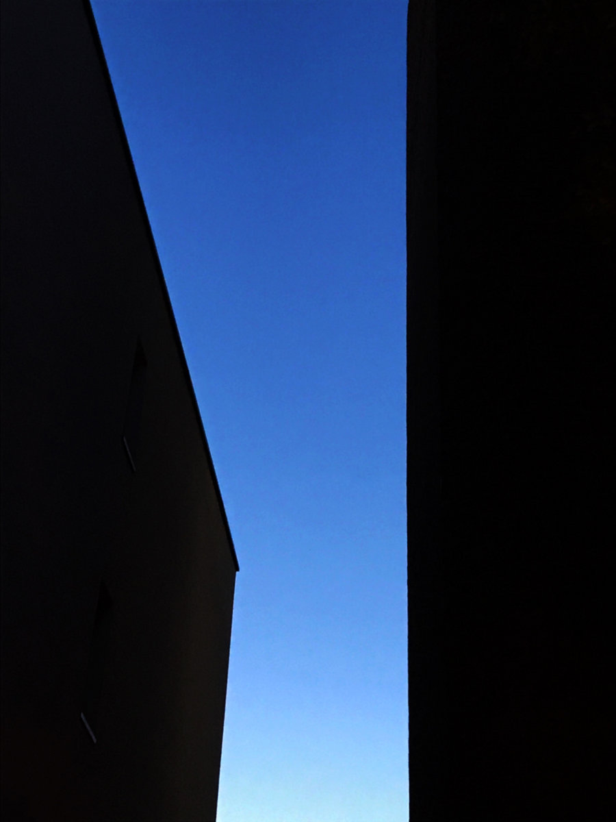 Flickering Light cover